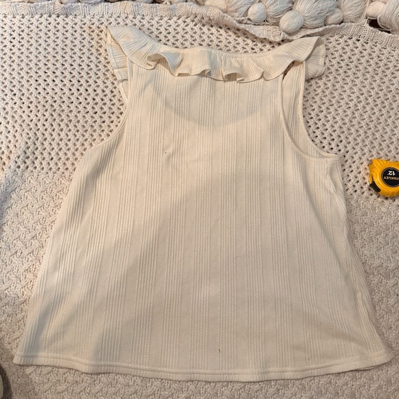 NEW MADEWELL MEDIUM Cream Ruffle Trim Tank Top - Picture 5 of 9